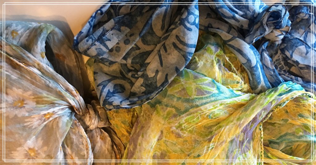 Frau Elegant Quadrat Schal Weich Die Seide Bandana Halstuch Schals Wickeln Kopf